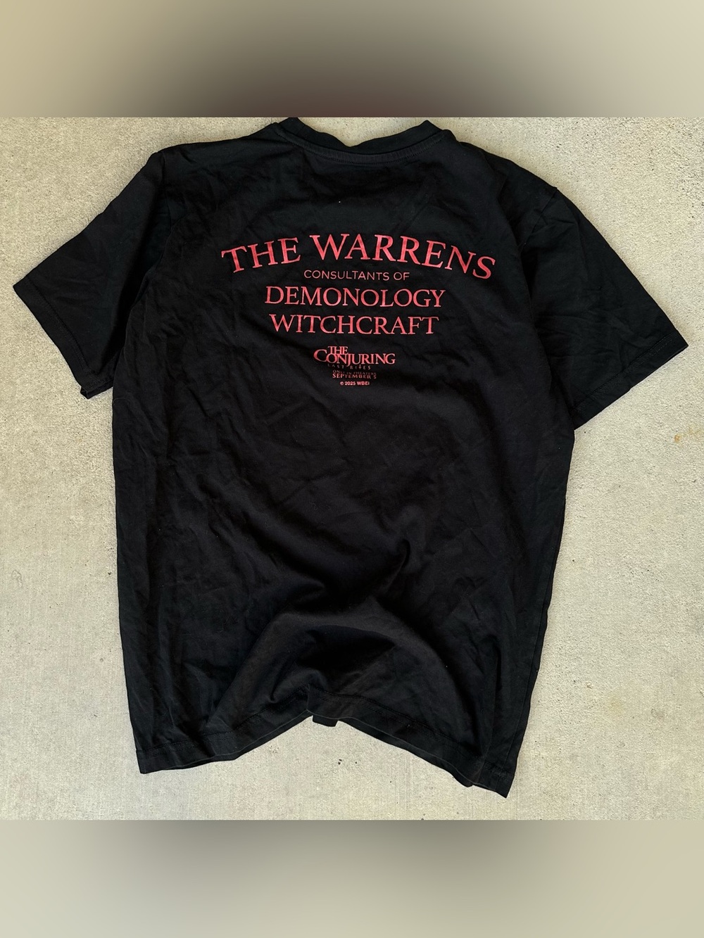 The Conjuring Last Rites "The Warrens" Demonology Witchcraft Promo T-Shirt Small
